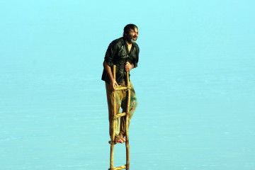 Keshtzar Haye Sepid (The White Meadows). 2009. Iran. Directed by Mohammad Rasoulof. Courtesy of Global Film Initiative.