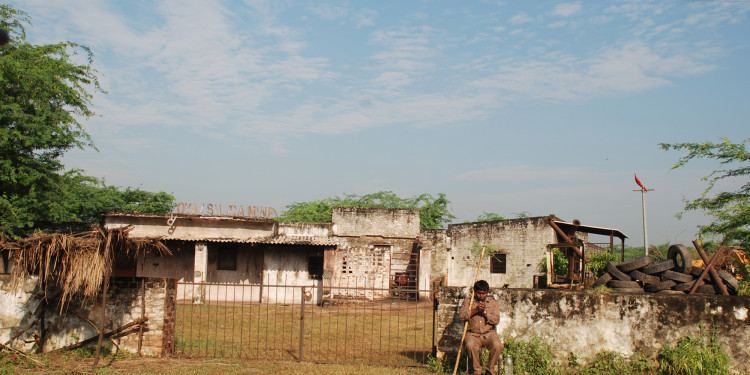 Pairon Talle (Soul of Sand). 2010. India. Directed by Sidharth Srinivasan. Courtesy of Global Film Initiative.