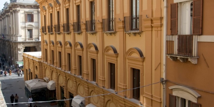 palazzo-de-mayo-fondazione-carichieti-4, © 2011 Rosi Fontana