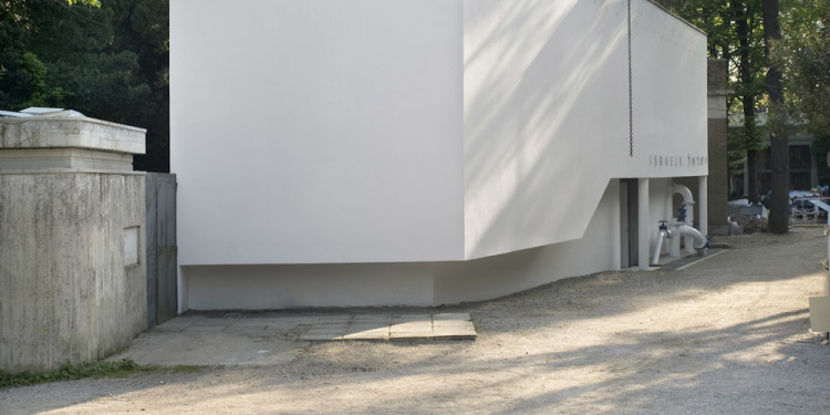 Sigalit Landau One Man's Floor Is Another Man's Feelings, 2011 Installation view, Israeli Pavilion, 54th Venice Biennale, Venice, 2011 © Sigalit Landau Courtesy the artist and kamel mennour, Paris