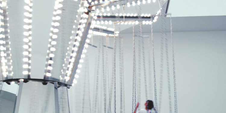 Carsten Höller, Mirror Carousel, 2005. Installation view, “Logic,” Gagosian Gallery, London. Photo: © Attilio Maranzano