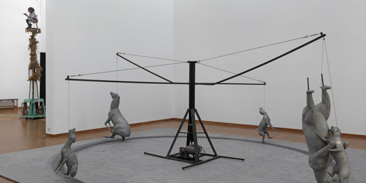 Bruce Nauman Carousel, 1988 Stahl und Aluminium Höhe: 213,4 cm, Durchmesser: 550,5 cm Gemeentemuseum Den Haag Foto: Achim Kukulies © VG Bild-Kunst, Bonn 2011