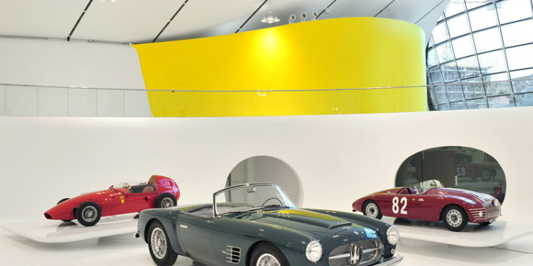 Museo Casa Enzo Ferrari - Modena - Marzo 2012 vettura verde : Maserati A6G/54 2000 Spider - vettura rossa : Stanguellini Junior - vettura 82 : Stanguellini 1100 Barchetta Ala d'Oro