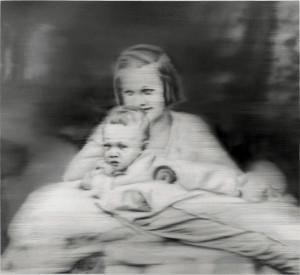 © Gerhard Richter, 2012, Aunt Marianne (Tante Marianne) - 1965, huile sur toile, 100 x 115 cm - Taïwan, Yageo Foundation