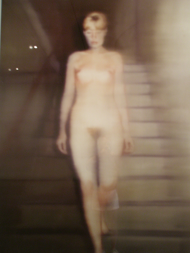 © Gerhard Richter, 2012, Ema (Nu sur un escalier) [Ema (Akt auf einer Treppe)] 1966 Huile sur toile 200 × 130 cm Cologne, Museum Ludwig/ Legs Ludwig