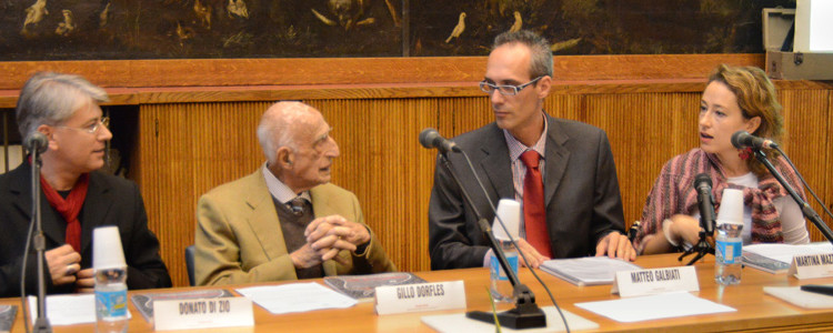 Donato Di Zio a cura di Gillo Dorfles, Biblioteca Sormani, Milano 2012. Donato Di Zio, Gillo Dorfles, Matteo Galbiati e Martina Mazzotta Lanza. Foto Paolo Mariani