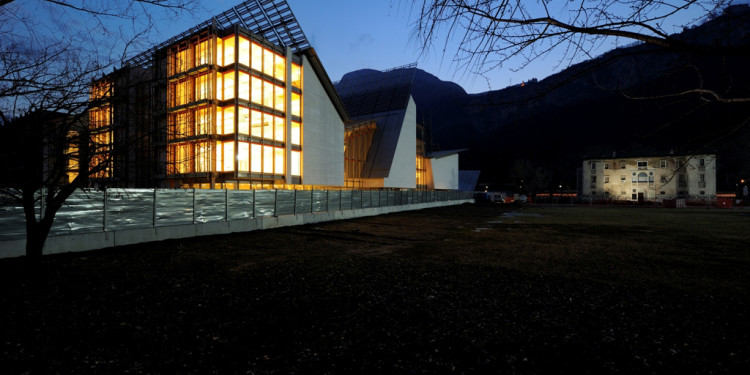 notturna - Fotografo Alessandro Gadotti. Archivio Trento Futura