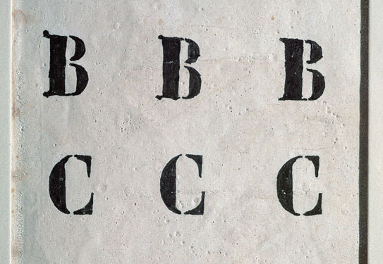 ID 49. Alfabeto, 1958 inchiostro e caolino su tela, 25x18 cm Collezione privata